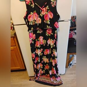 Floral Sleeveless Maxi Dress - Black and Pink